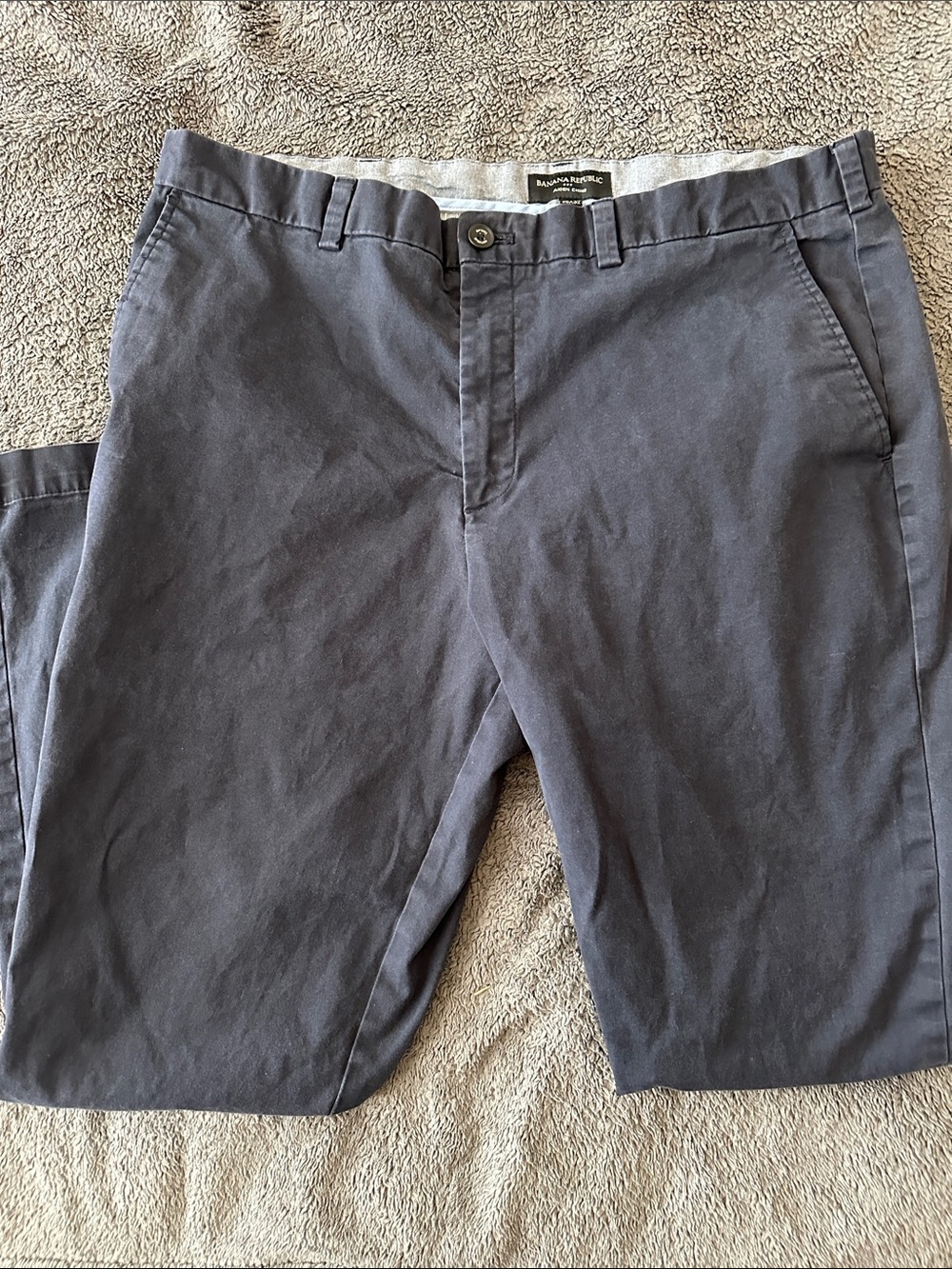 Banana Republic Men's Aiden navy Chino Pants